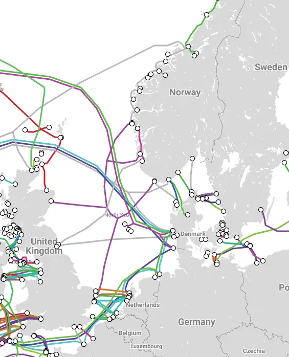 Map of fiber routes to Norway